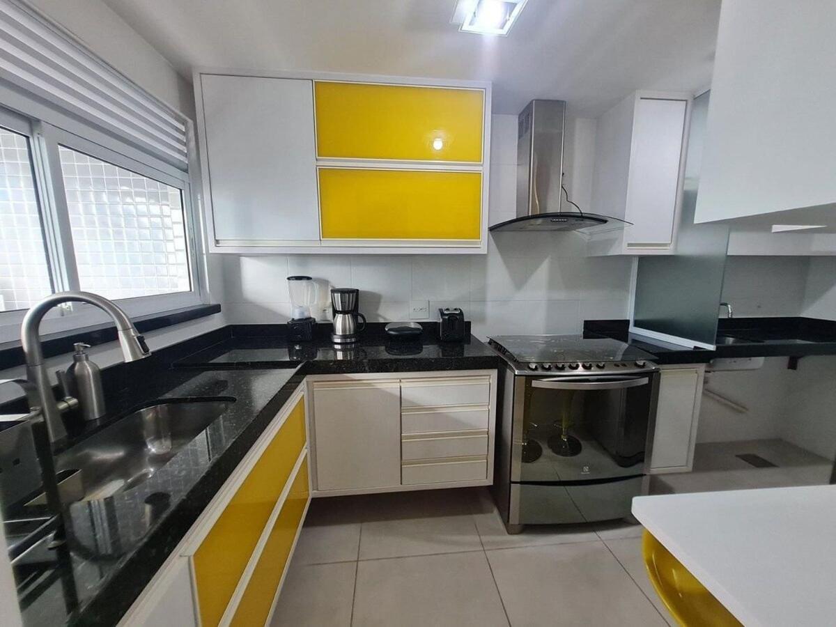 Apartamento Arraial Do Cabo, Vista Mar, Conforto, Piscina.